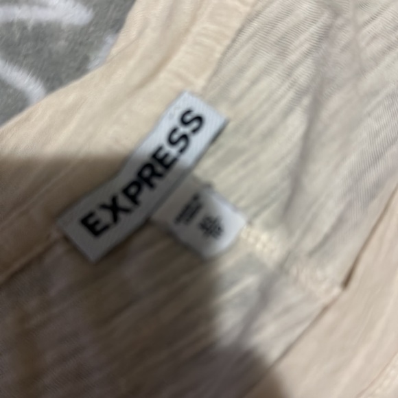 Express tshirt XS Cream with bronze ♥️ in the middle made of sequins🔥🥰😍 - Picture 2 of 3